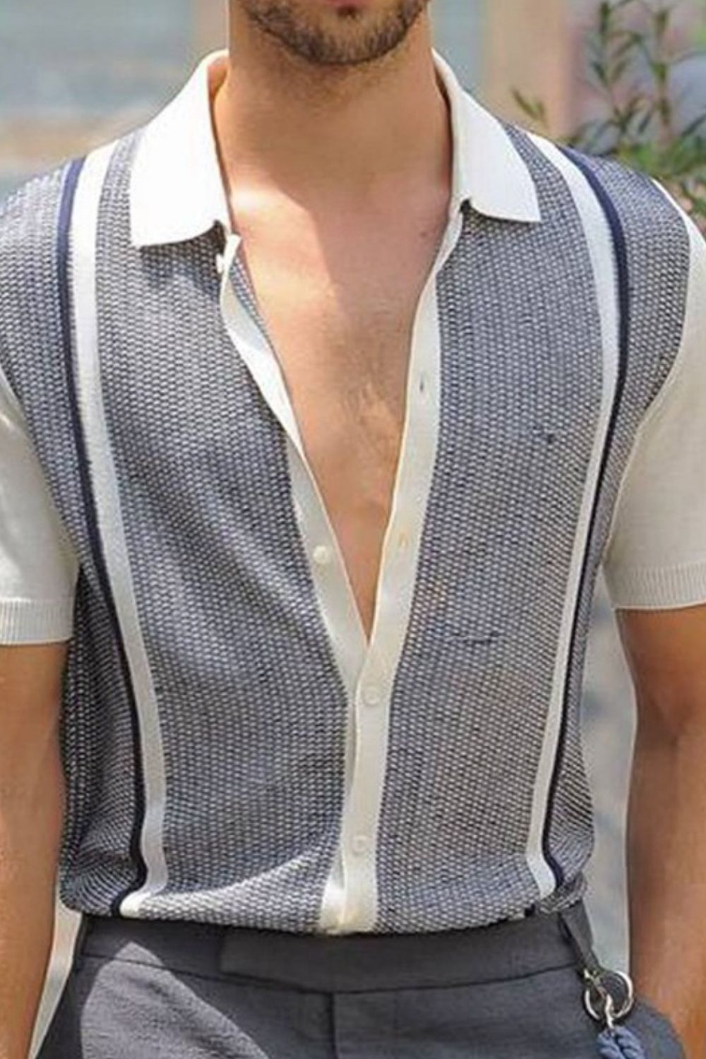 Stylish Short Sleeve Casual Shirt for Men in Grey with Vertical Stripes and Button Closure