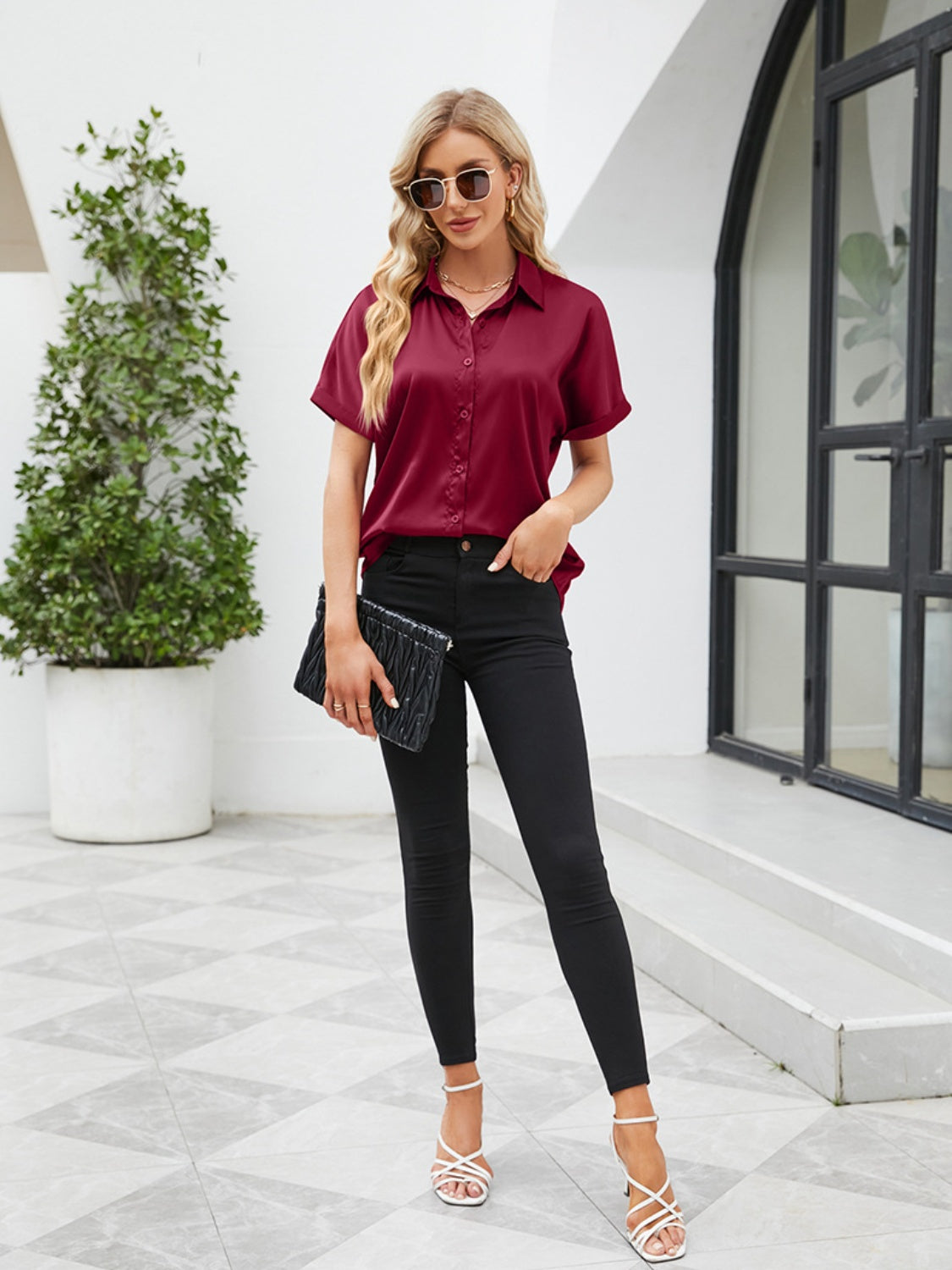 Trendsi short sleeve casual shirt in burgundy, styled with black jeans for a chic look