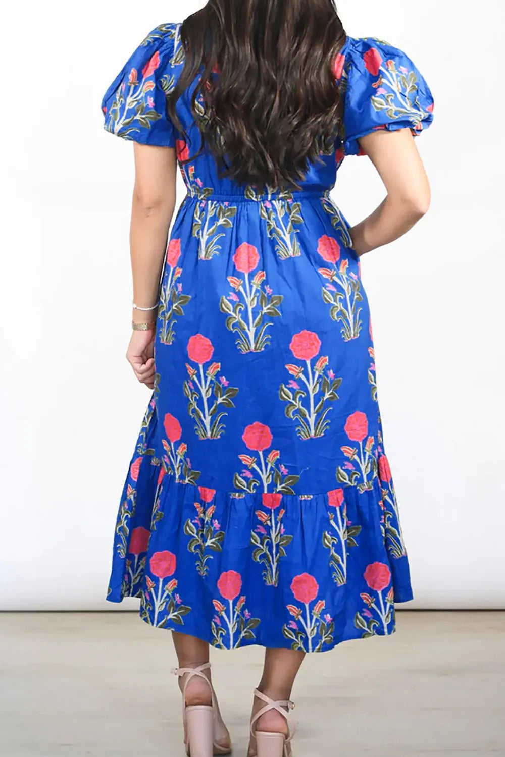 Pretty blue sundress with floral print, perfect for summer, featuring a women's high waist summer dress design