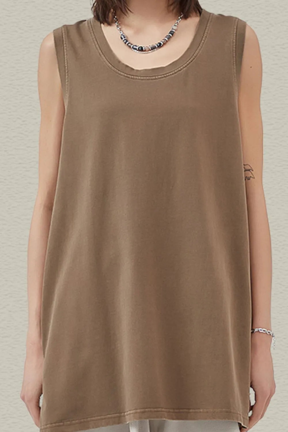 Trendsi affordable men's sleeveless shirt in brown, perfect for casual summer wear
